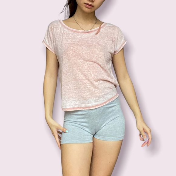 Garage Pink T-shirt - Picture 1 of 5